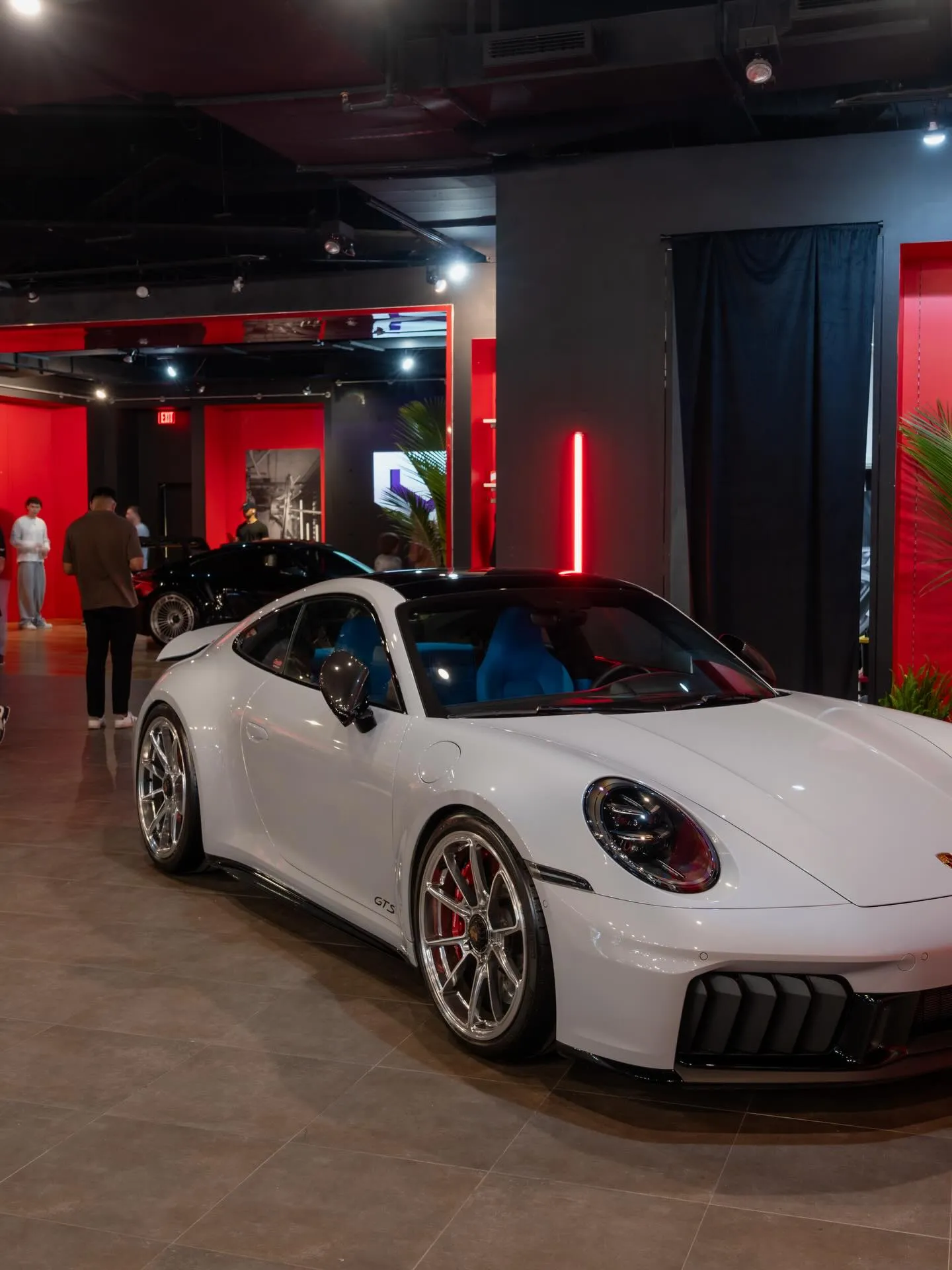 VOSSEN Engineered Art Gallery at Das Renn Treffen 2026