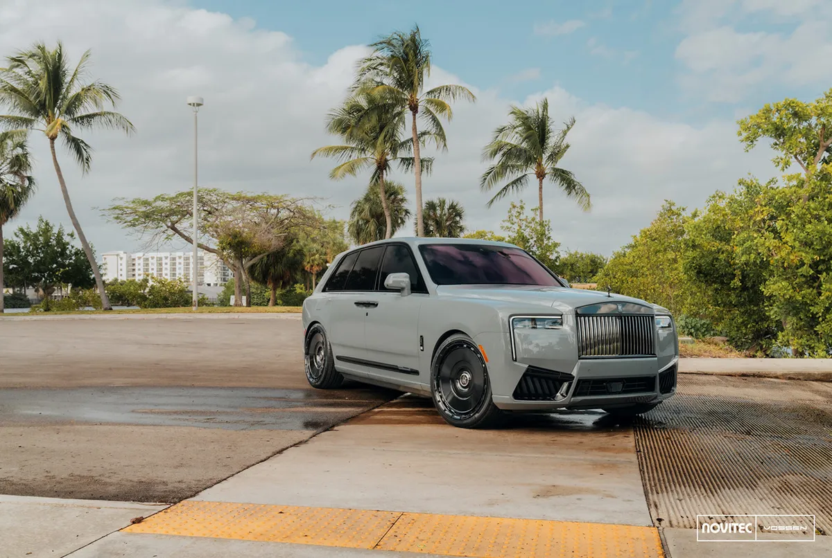 Rolls Royce Cullinan - Novitec SP3 Vossen