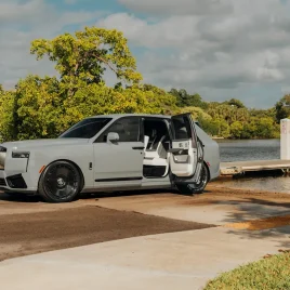 Rolls Royce Cullinan - Novitec SP3 Vossen