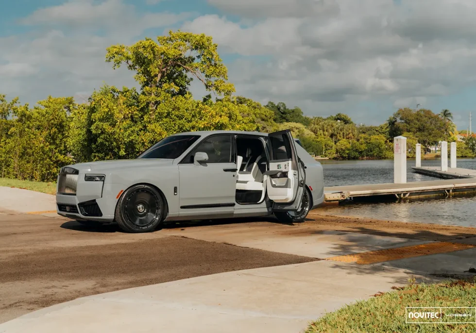 Rolls Royce Cullinan - Novitec SP3 Vossen