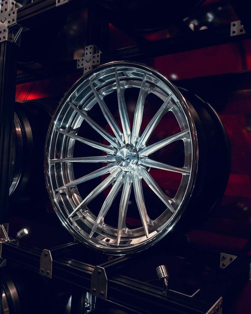 Day 2, SEMA 2024 Vossen Wheels đang diễn ra tại USA