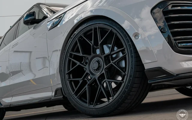 Range Rover Sport Vossen UV-1R