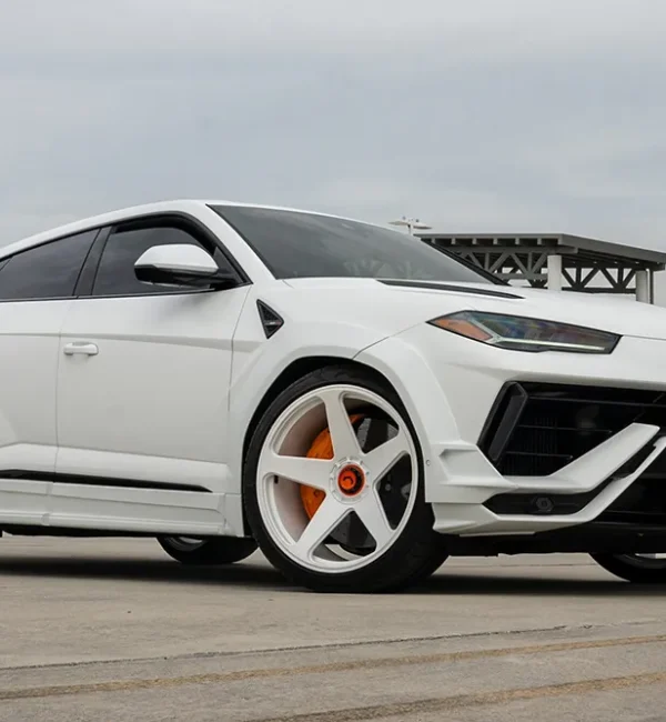 Lamborghini Urus - GEN-01