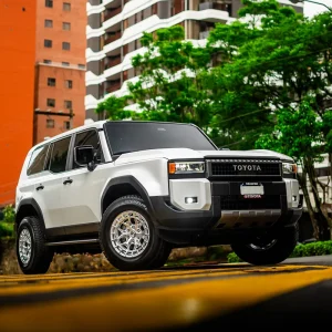 Toyota Land Cruiser Prado Vossen HFX-1 chính hãng