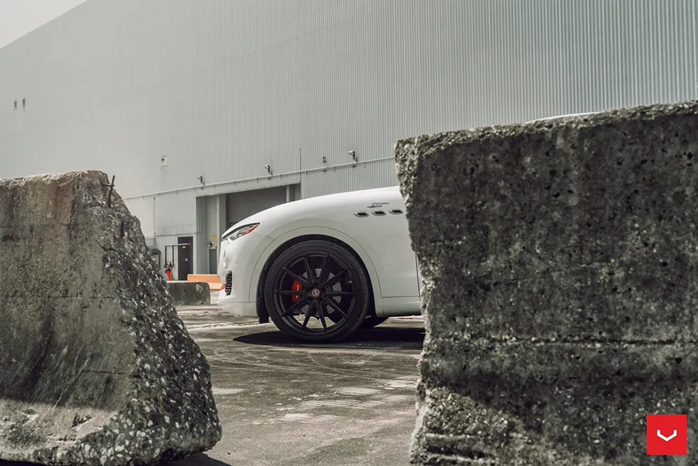 Maserati Levante độ mâm Vossen HFX-2