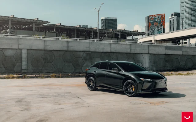 Lexus RZ450e độ mâm Vossen HF-5