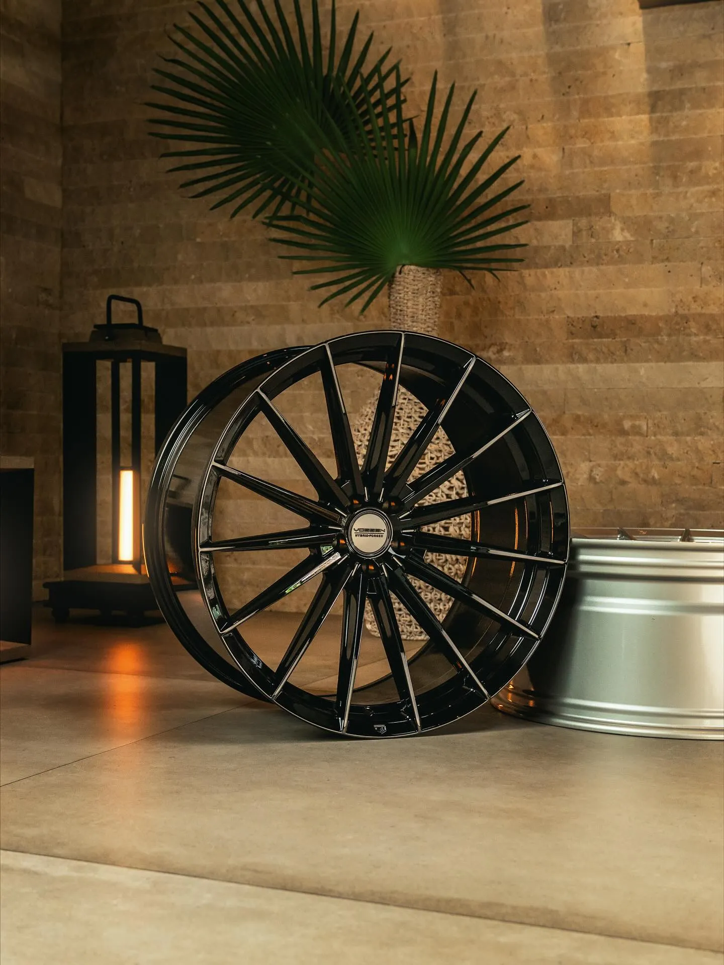 Vossen HFX-4 | Hybrid Forged HFX Series