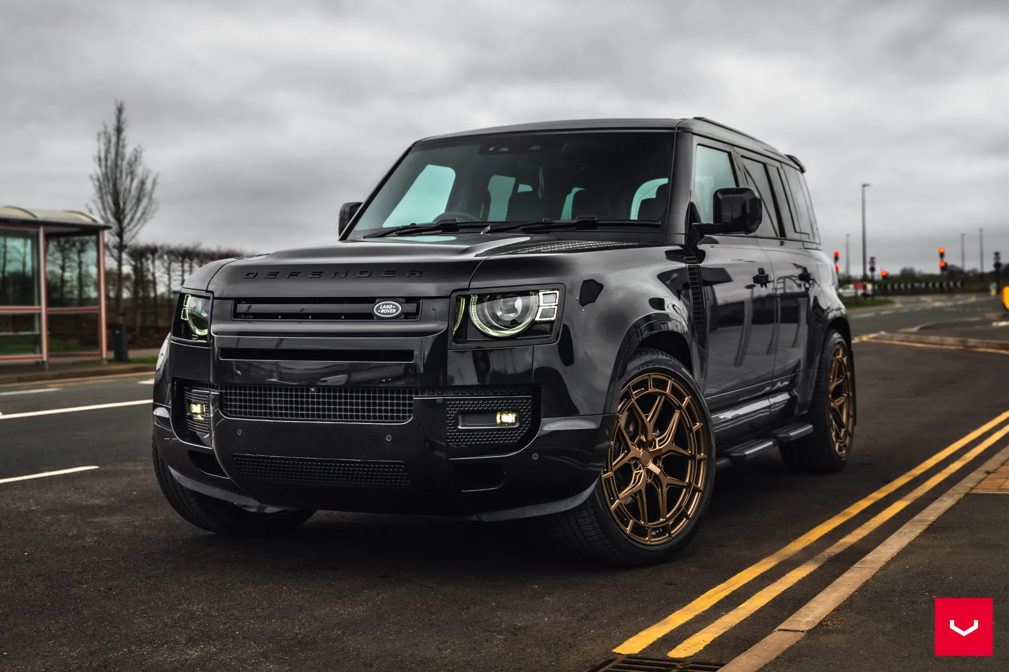 Range Rover Defender - Vossen HFX-1 - Terra Bronze