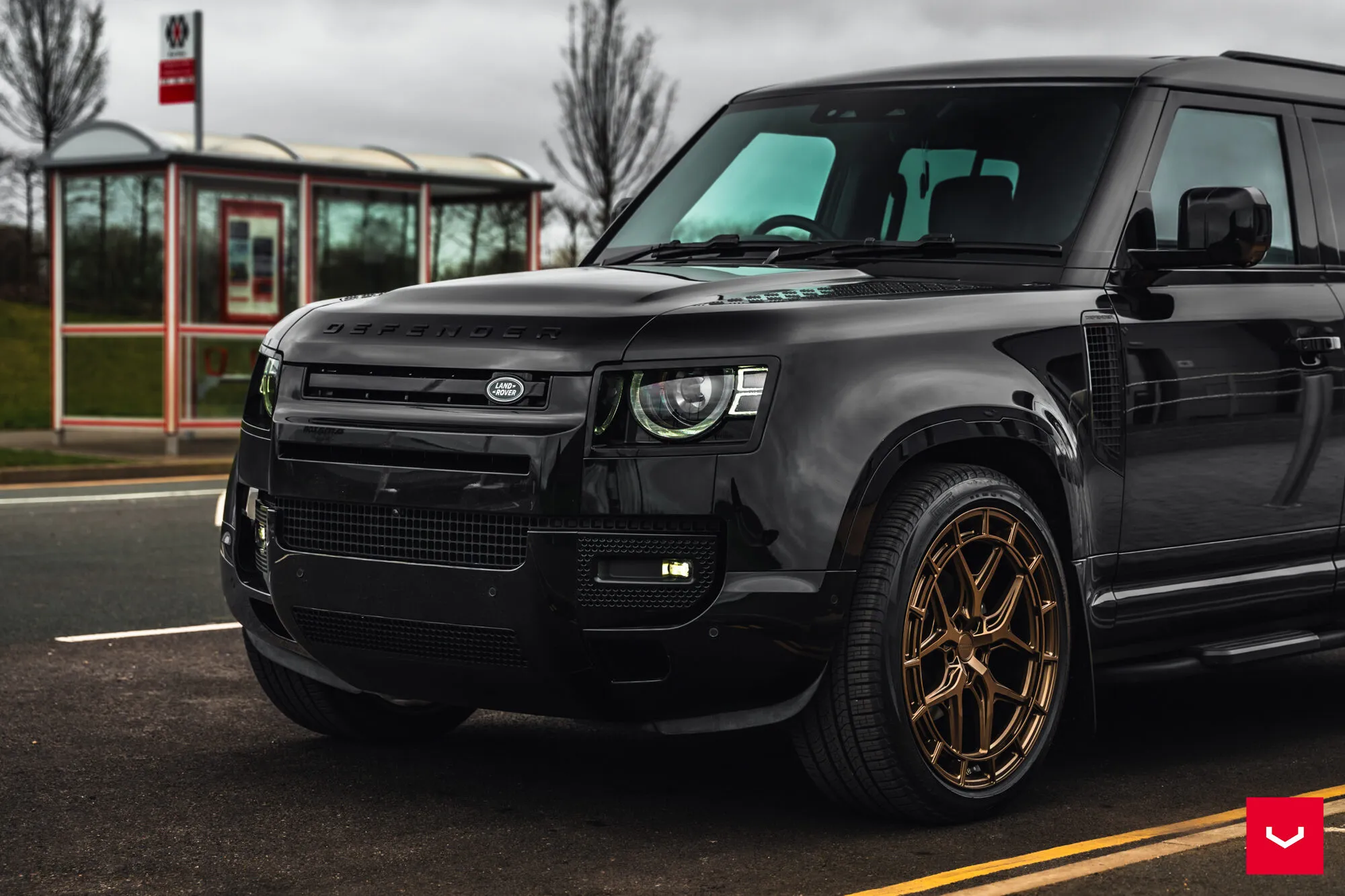 Range Rover Defender - Vossen HFX-1 - Terra Bronze