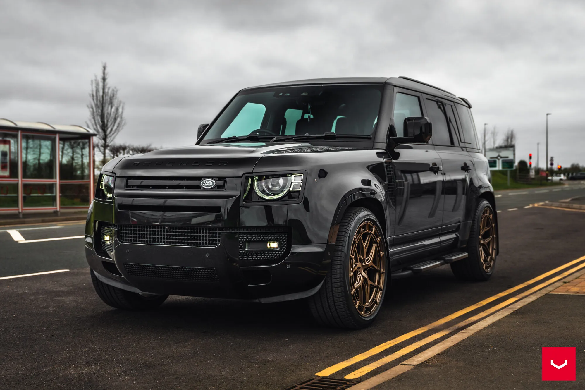 Range Rover Defender - Vossen HFX-1 - Terra Bronze